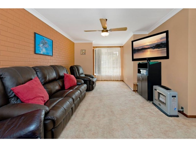 7 Banjora Pl, Lake Cathie NSW 2445