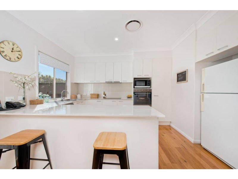 11/1333 Ocean Dr, Lake Cathie NSW 2445