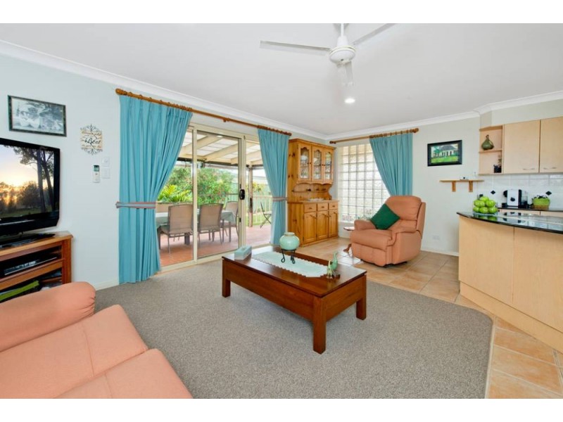 3 Bligh Pl, Lake Cathie NSW 2445