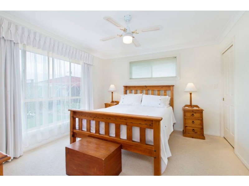 3 Bligh Pl, Lake Cathie NSW 2445