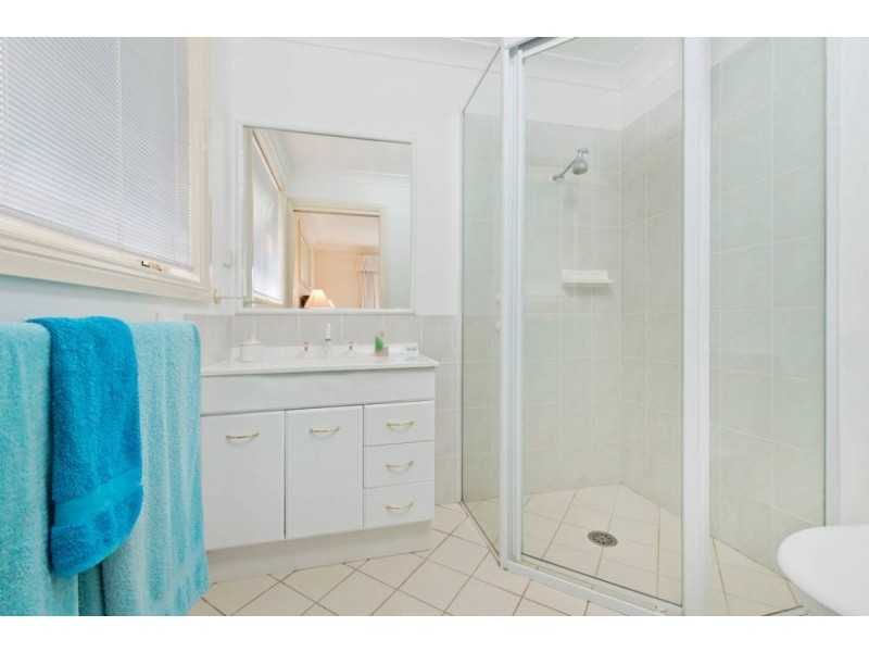 3 Bligh Pl, Lake Cathie NSW 2445