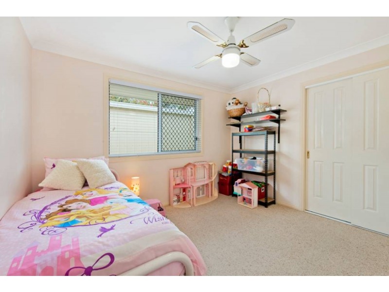 4 Abel Tasman Dr, Lake Cathie NSW 2445