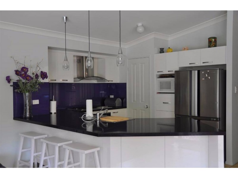 32 Bligh Pl, Lake Cathie NSW 2445