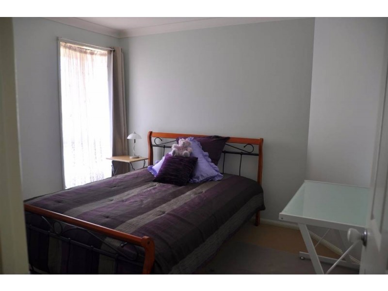 32 Bligh Pl, Lake Cathie NSW 2445