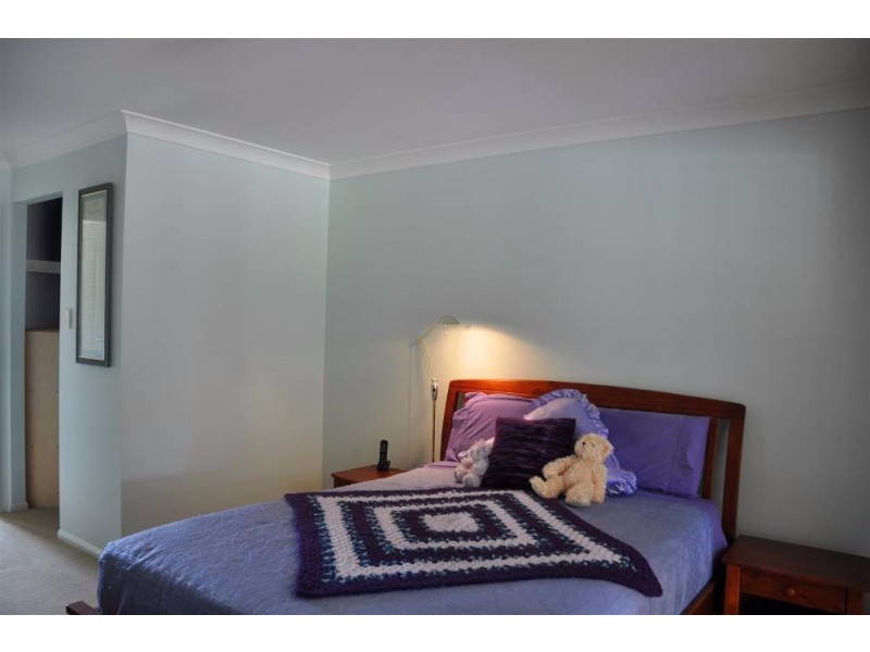 32 Bligh Pl, Lake Cathie NSW 2445