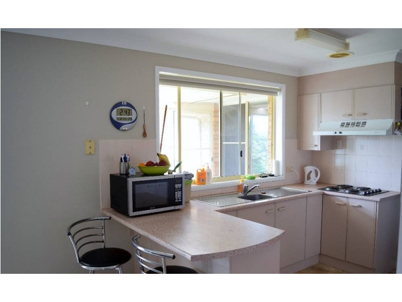 39 Fiona Cr, Lake Cathie NSW 2445