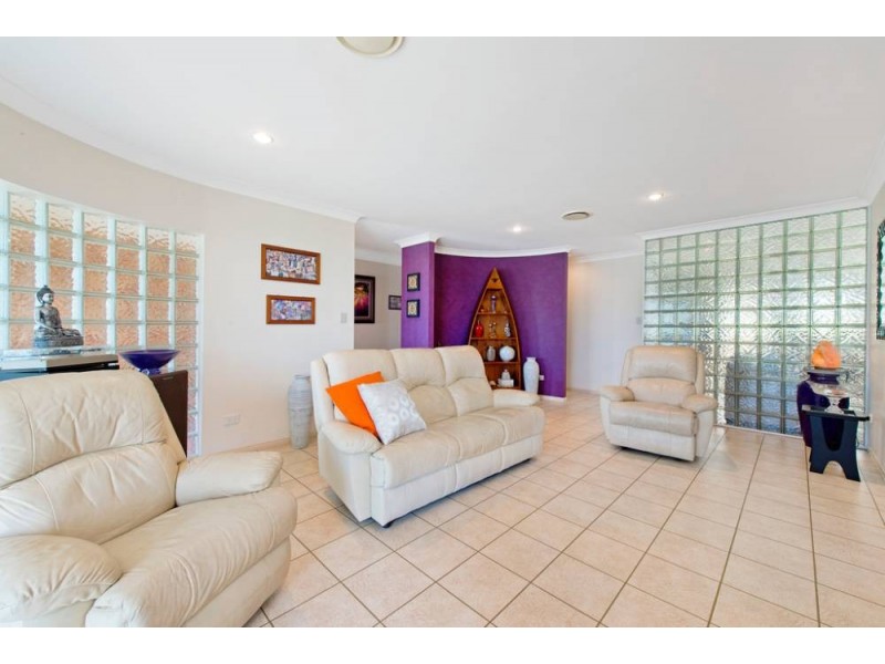 5 Ernest St, Lake Cathie NSW 2445