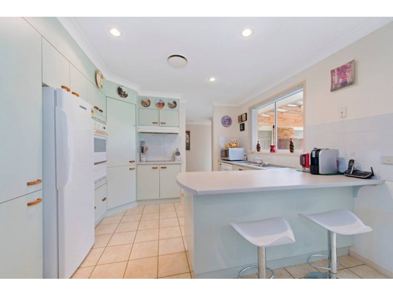 5 Ernest St, Lake Cathie NSW 2445