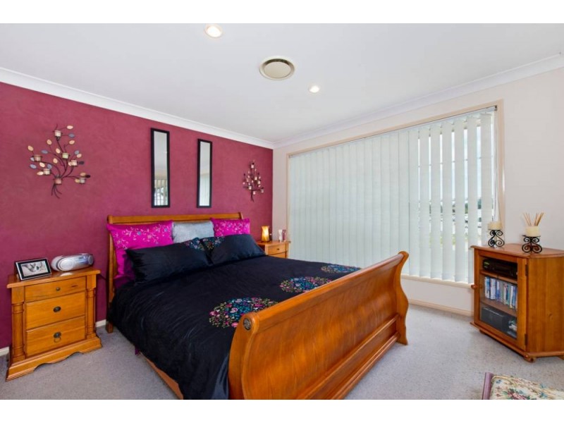 5 Ernest St, Lake Cathie NSW 2445