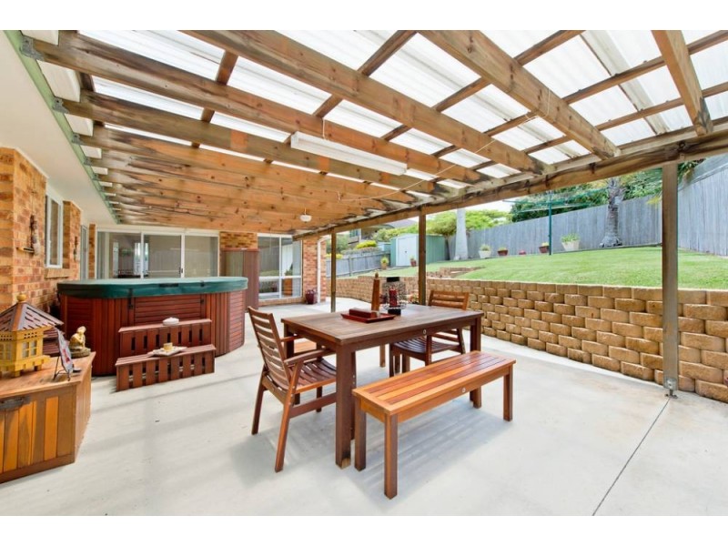 5 Ernest St, Lake Cathie NSW 2445