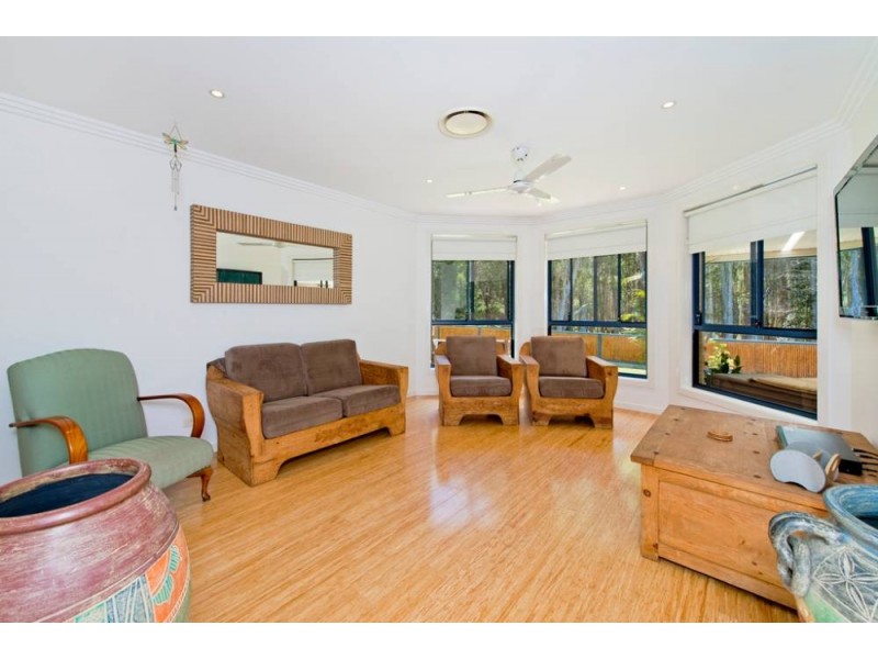41  Explorers Way, Lake Cathie NSW 2445