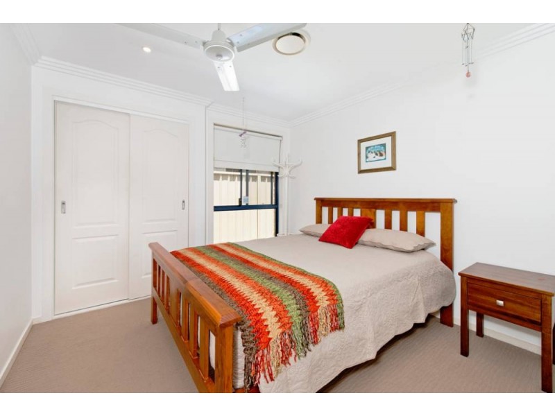41  Explorers Way, Lake Cathie NSW 2445
