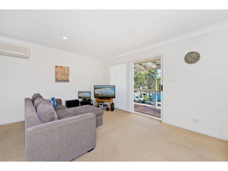 3 Second Ave, Bonny Hills NSW 2445