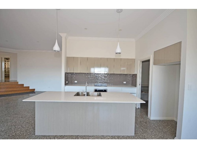 16 St Lucia Pl, Bonny Hills NSW 2445