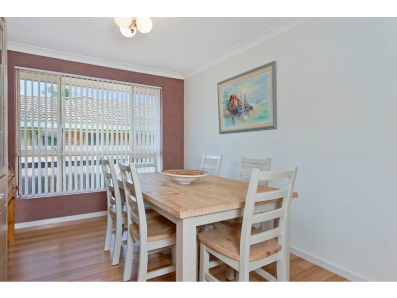 8 Woodgrove Cl, Port Macquarie NSW 2444