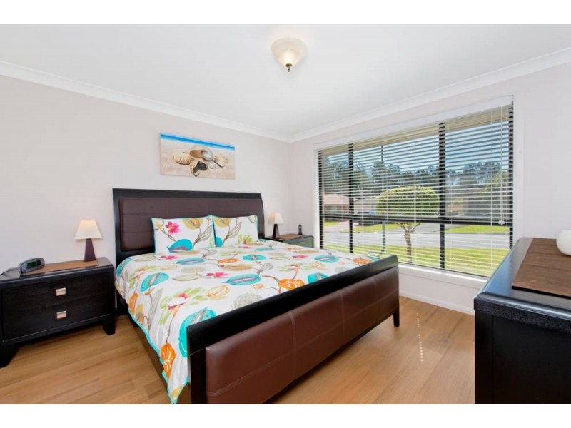 35 Explorers Way, Lake Cathie NSW 2445