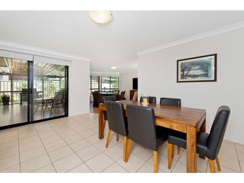 35 Explorers Way, Lake Cathie NSW 2445