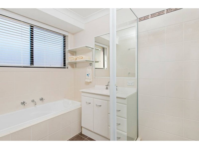 35 Explorers Way, Lake Cathie NSW 2445