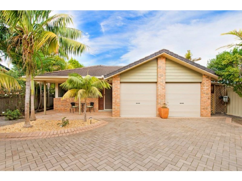 4 Boomerang st, Lake Cathie NSW 2445