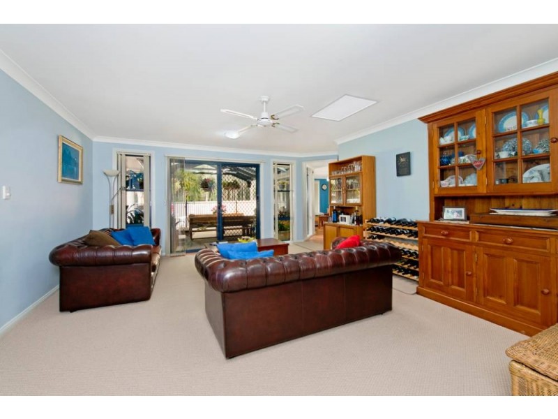 32 Bounty Ave, Lake Cathie NSW 2445
