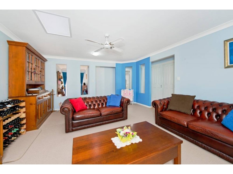 32 Bounty Ave, Lake Cathie NSW 2445