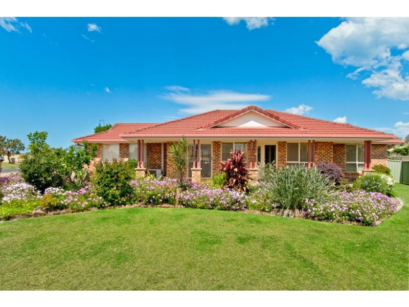 4 Bounty Ave, Lake Cathie NSW 2445