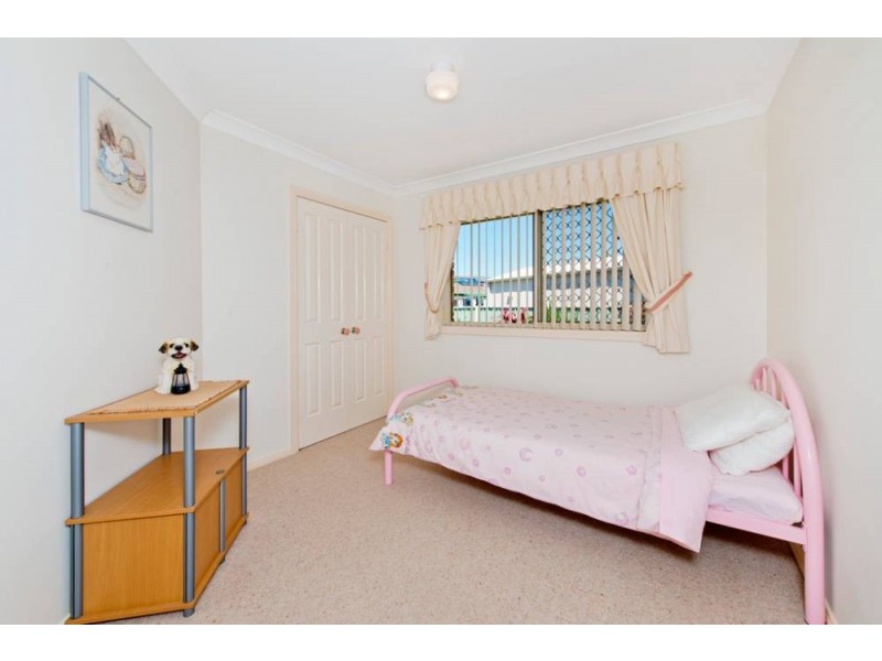 4 Bounty Ave, Lake Cathie NSW 2445