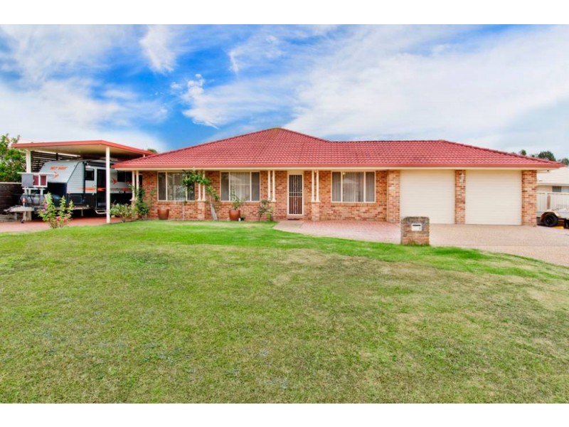 4 Solander Pl, Lake Cathie NSW 2445