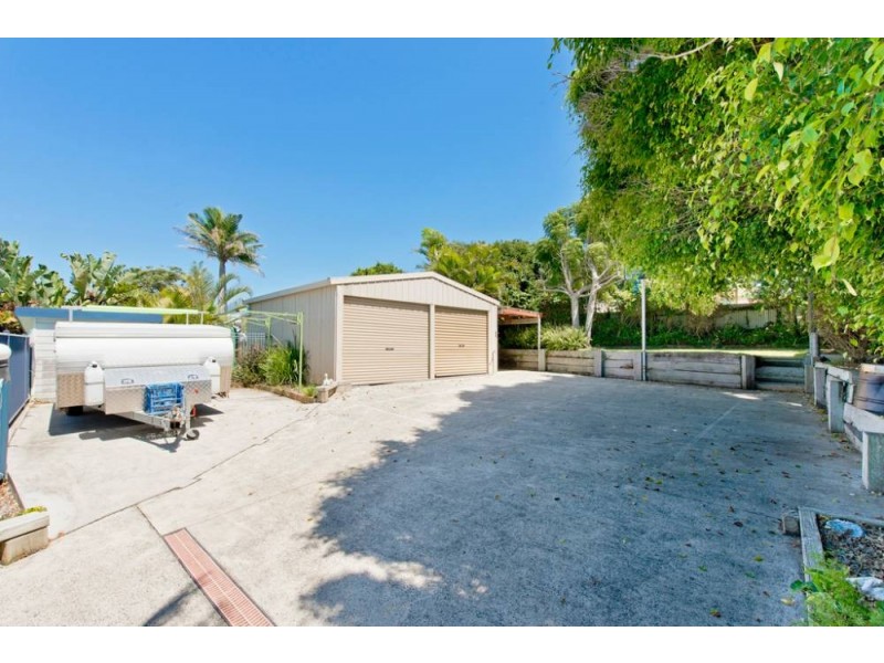 3 Ernest St, Lake Cathie NSW 2445