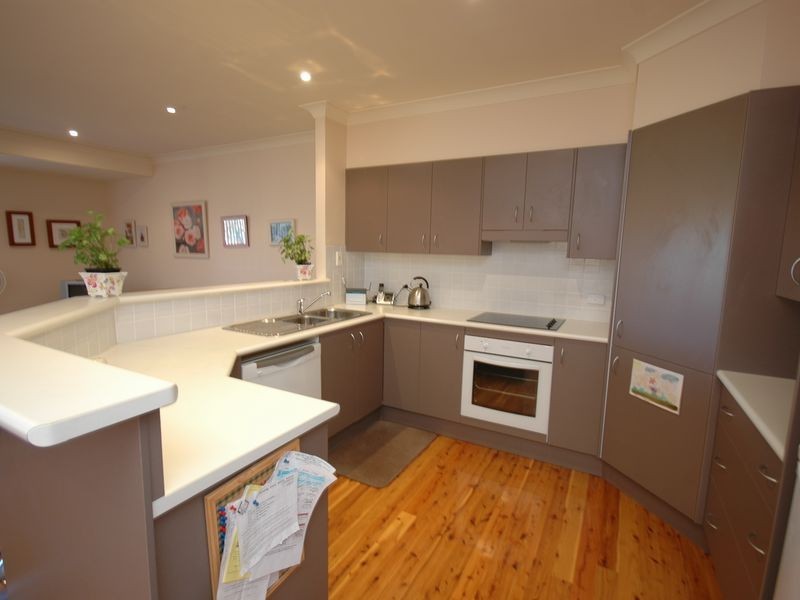 2/21 Kwinana Lane, Port Macquarie NSW 2444