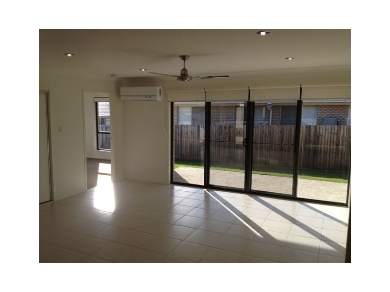 1/43 Nelson Street, Bundamba QLD 4304