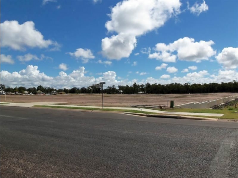 1 Daisy Street, Miles QLD 4415