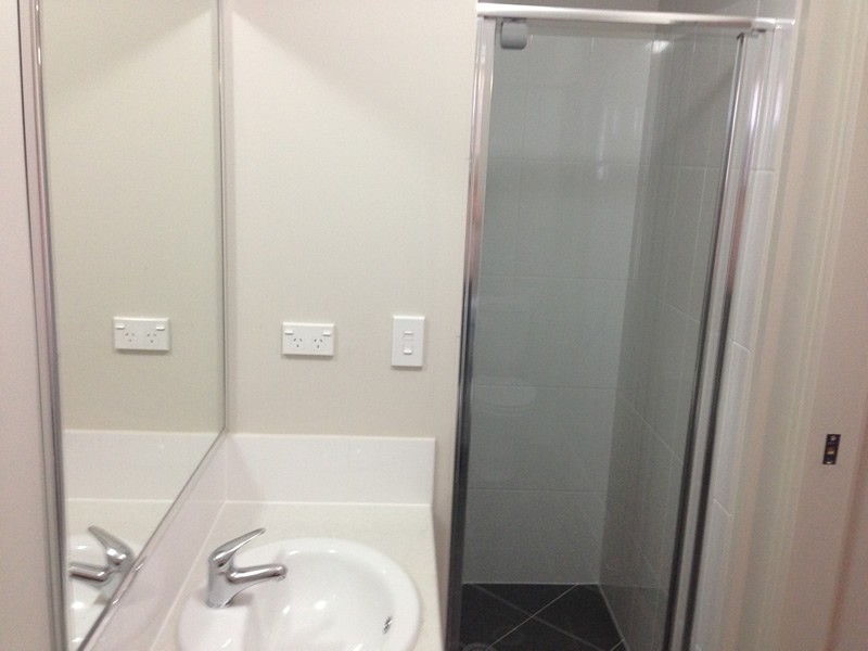 2 Pixie Hollow, Eagleby QLD 4207