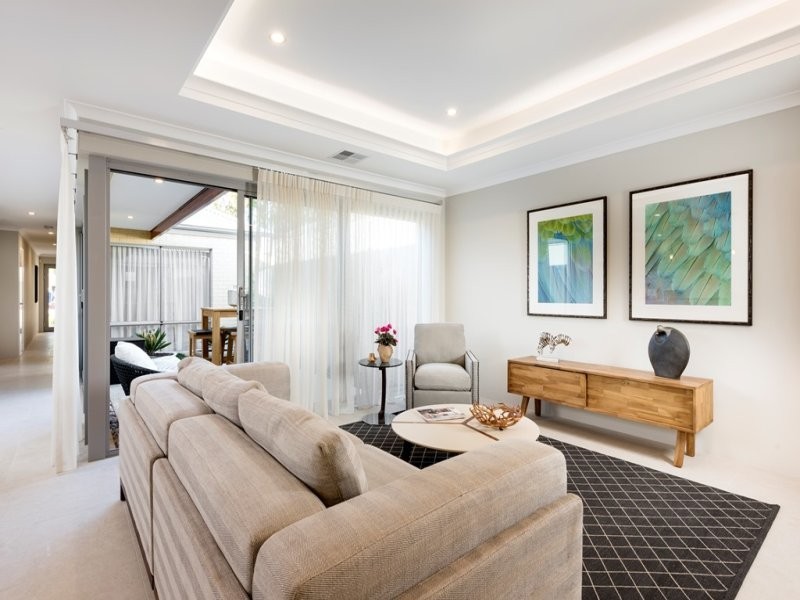 6 Windermere Boulevard, Aveley WA 6069