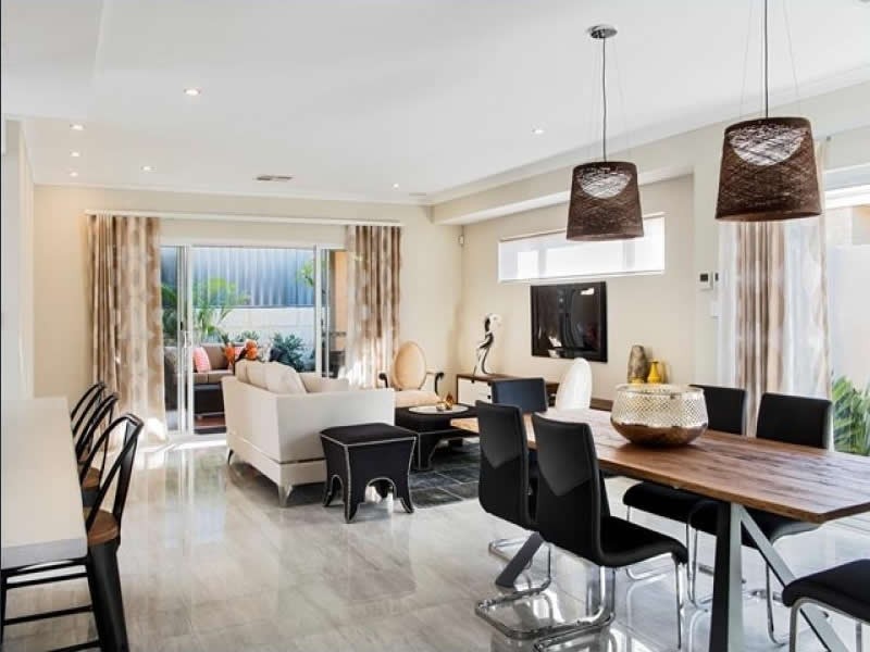 10 Solandri Bend, Banksia Grove WA 6031