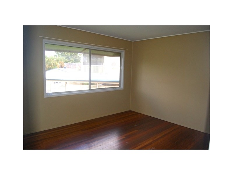 69 Mayes ave, Logan Central QLD 4114