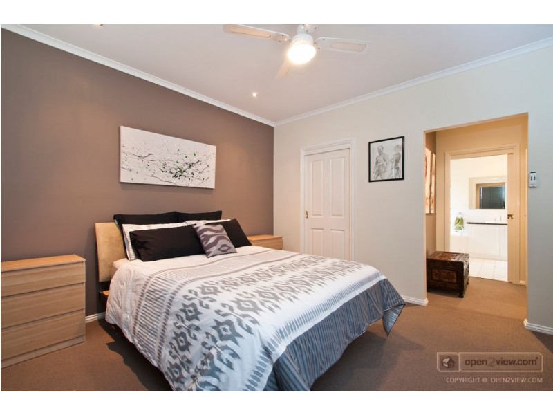 10 Main St, Sydney NSW 2000