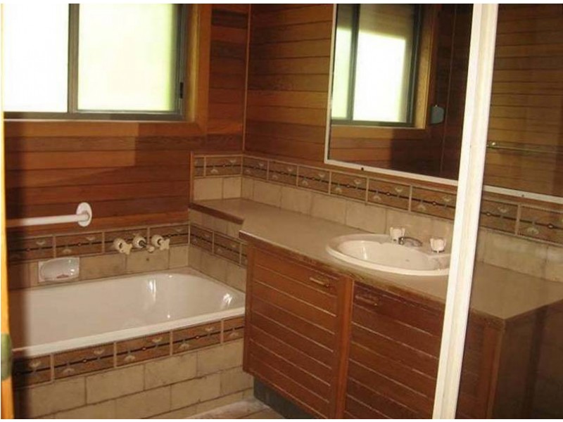 37 Ann-Maree Drive, Caboolture QLD 4510