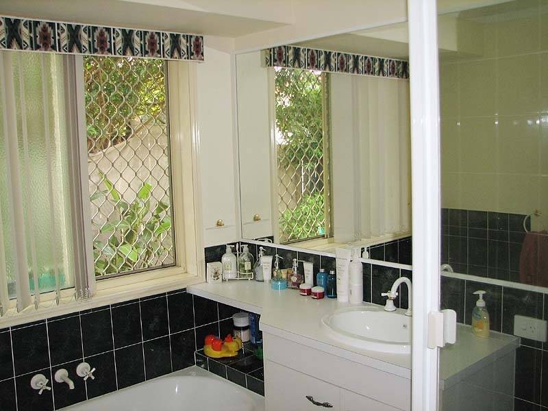 4 Fitzroy Court, Upper Caboolture QLD 4510