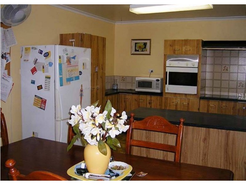 3 Gleneagles St, Morayfield QLD 4506