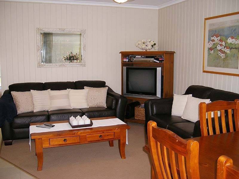 75 John St, Caboolture South QLD 4510