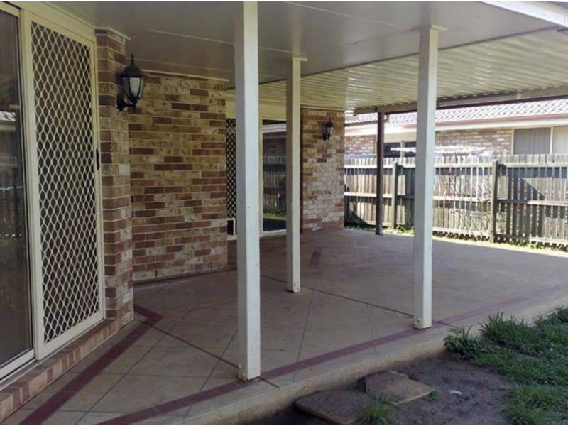 17 Olympic Ct, Upper Caboolture QLD 4510