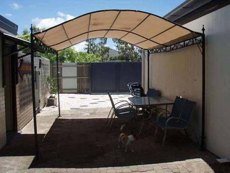 2 Gibson St, Beachmere QLD 4510