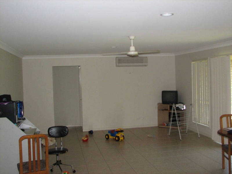 27 Julie Dr, Caboolture South QLD 4510