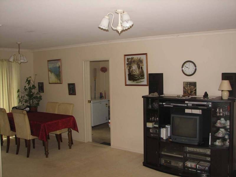 24 Crestbrook Dr, Morayfield QLD 4506