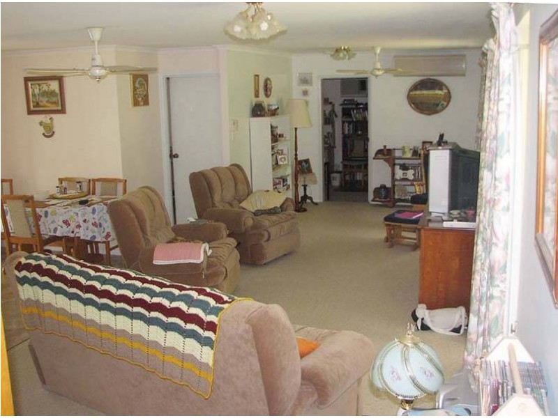 21 Whistler Ct, Upper Caboolture QLD 4510
