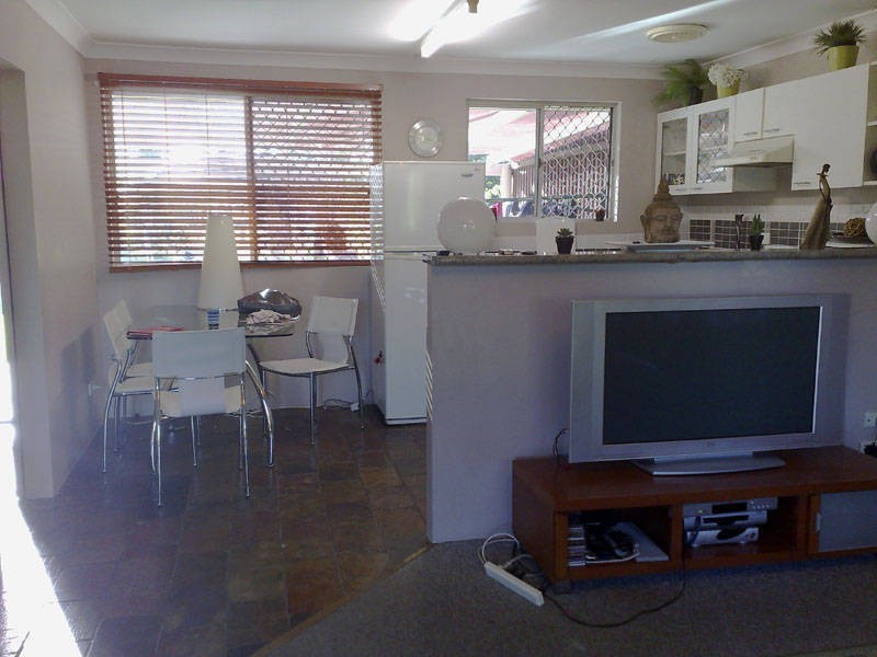 16 Portland St, Morayfield QLD 4506