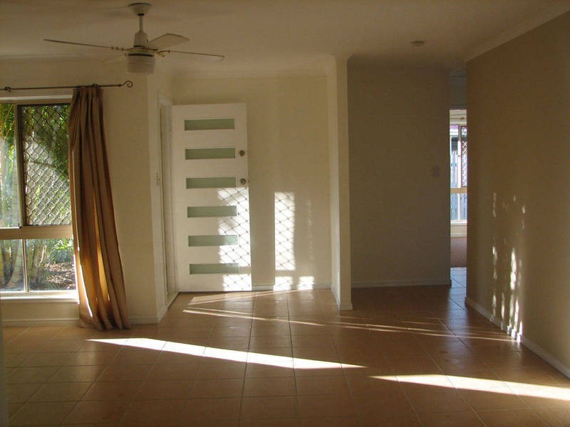 46 Lorebury Dr, Morayfield QLD 4506