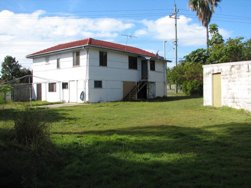 109 Scarborough Rd, Redcliffe QLD 4020