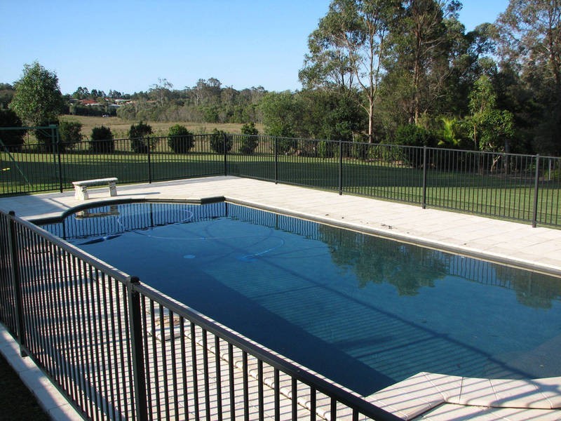 25 Whistler Ct, Upper Caboolture QLD 4510